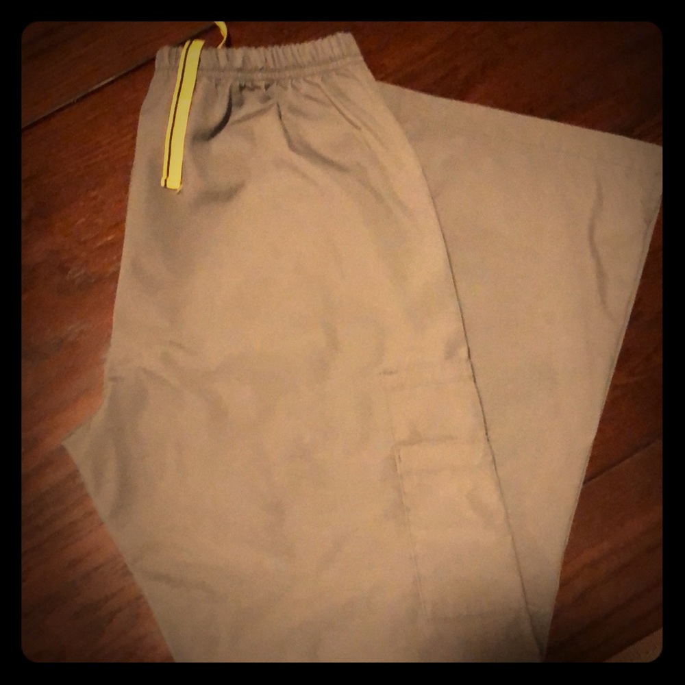 Scrub pants